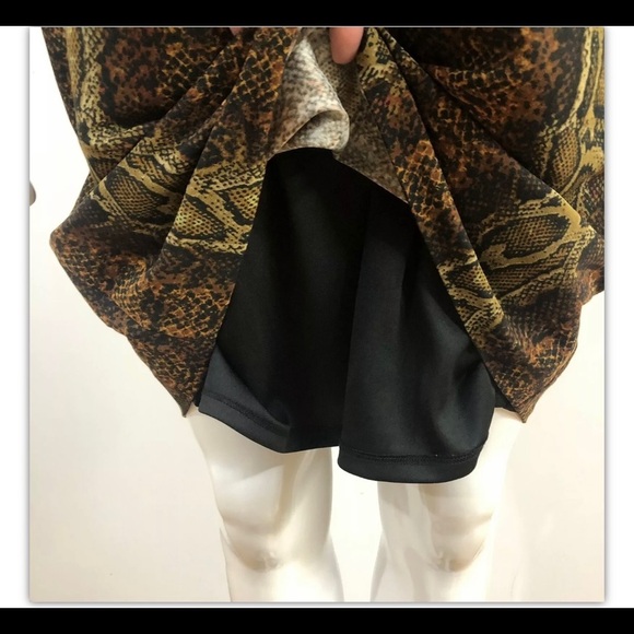 Madison Womans Dress Size 10 Sheath V Neck Sleeveless Animal Print Snake NWT - Picture 2 of 10